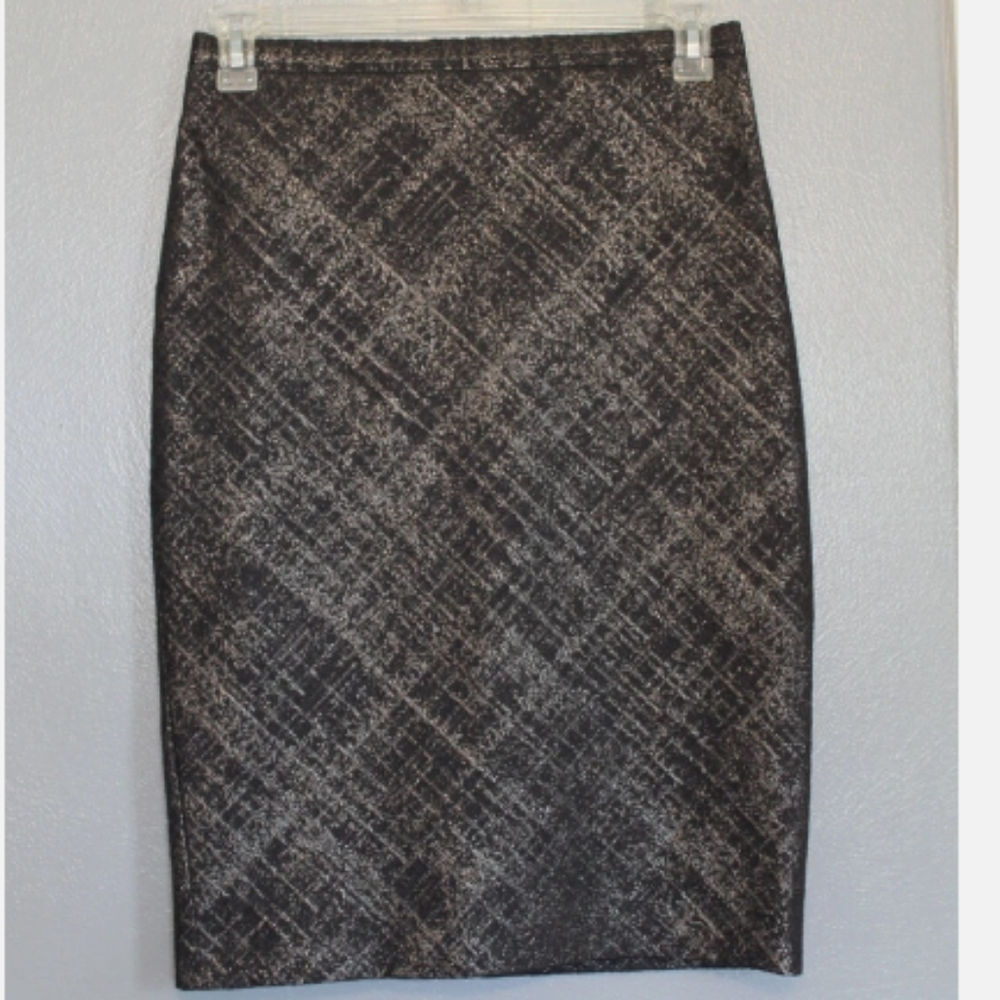 MaxMara Shimmering Black & Gray Pencil Skirt